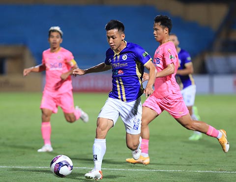 Dàn sao của Hà Nội chơi áp đảo hoàn toàn so với Sài Gòn FC. Ảnh: Đức Cường