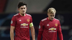 Van de Beek bức xúc vì Maguire bị fan MU la ó