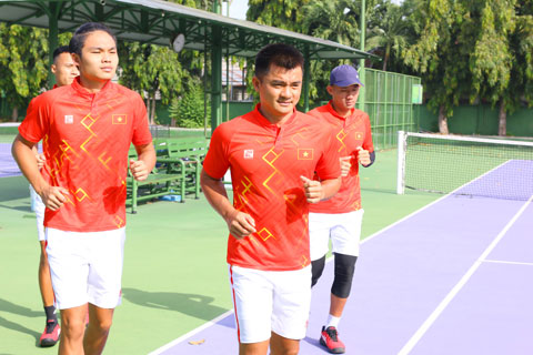 Đội tuyển Davis Cup Việt Nam tích cực tập luyện trước khi bước vào giải