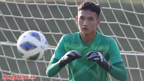 Thủ môn U16 Việt Nam tự tin thắng U16 Indonesia để vào bán kết