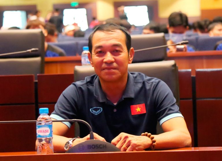 HLV trưởng ĐT U20 QG- Đinh Thế Nam