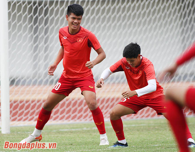 U16 Việt Nam tích cực tập luyện, ngay cả khi có vào bán kết hay không 