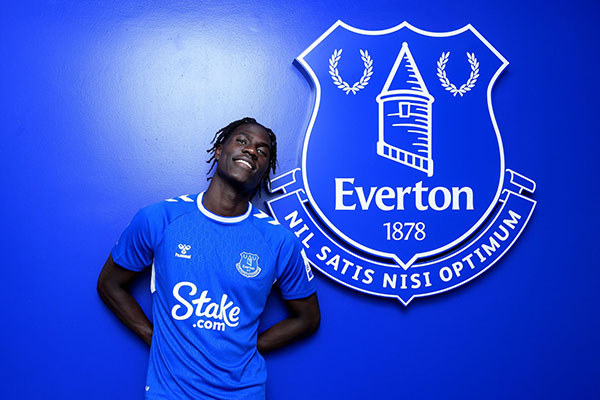Amadou Onana đã thuộc về Everton