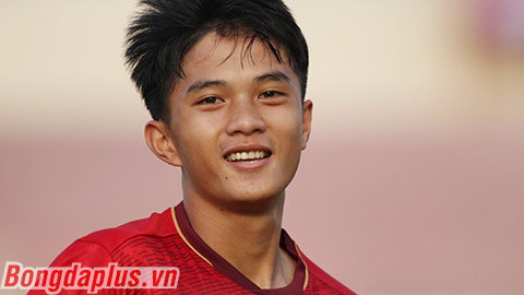 U16 Việt Nam mặc trang phục đem về chiến thắng ở chung kết với U16 Indonesia