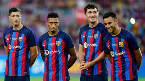Một số tân binh như Lewandowski, Raphinha, Christensen (từ trái qua) đều chưa thể được Barca đăng ký thi đấu ở mùa giải mới
