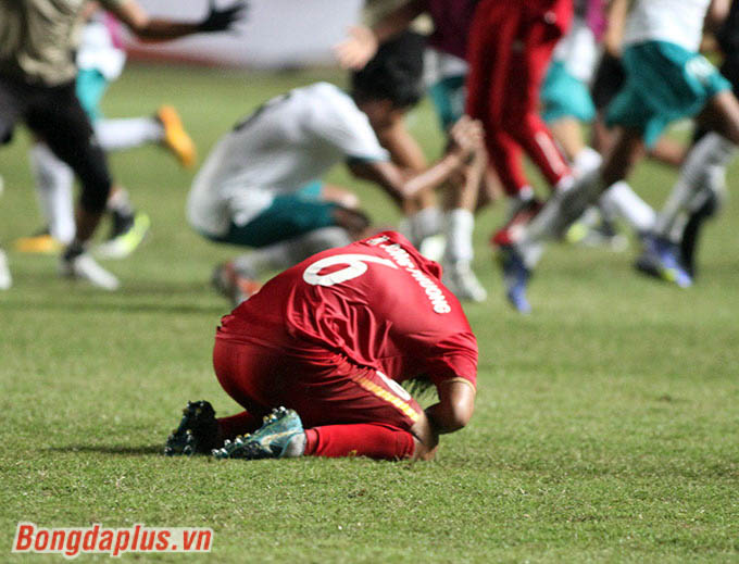 Nhưng mọi nỗ lực của U16 Việt Nam đã không thể giúp đội bóng áo đỏ có bàn gỡ hòa 