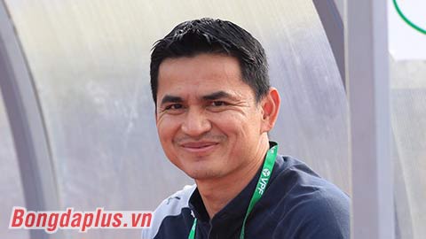HLV Kiatisak: ‘HAGL sẽ thắng Hà Nội 1-0’