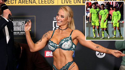 Ebanie Bridges: Nữ võ sỹ mê Leeds chê bai Man United thậm tệ