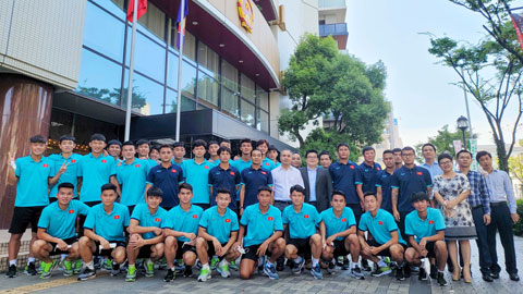 U20 Việt Nam thăm Tổng lãnh sự quán Việt Nam tại Osaka, Nhật Bản