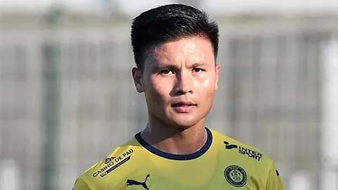 Quang Hải 'gánh' thêm tiền đạo thất nghiệp nửa năm tại Pau FC
