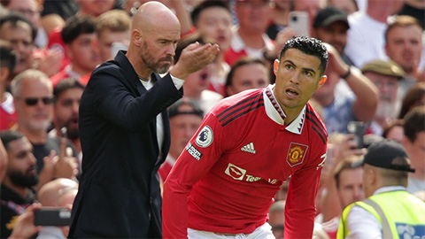 Rooney khuyên HLV Ten Hag không dùng Ronaldo ở trận MU vs Liverpool