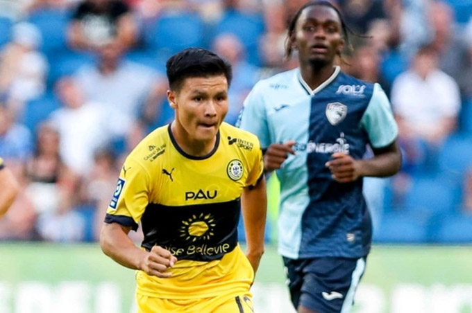 Quang Hải được chấm 6,5 điểm trong 17 phút vào sân ở trận Pau FC thua 1-2 Quevilly 