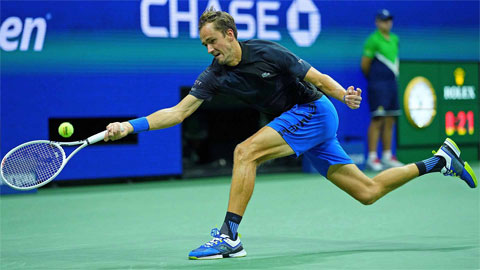 Daniil Medvedev vào vòng ba US Open mùa thứ năm liên tiếp