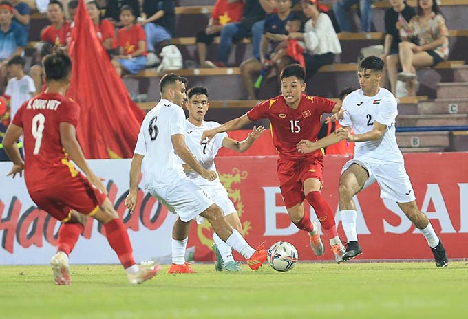 Các cầu thủ U20 Việt Nam muốn coi trận đấu với Palestine để kiểm chứng khả năng thoát vây ráp, thể hiện được sức rướn trước hàng thủ thiên về sức mạnh của đội bạn