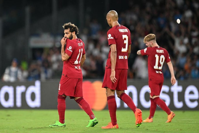 Liverpool bất ngờ thua sốc Napoli tới 1-4
