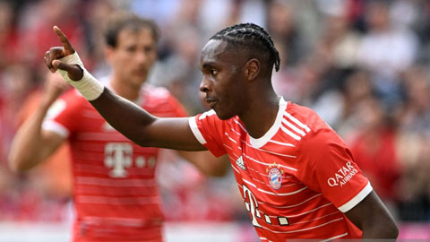 Tân binh 20 triệu euro của Bayern lại thiết lập kỷ lục