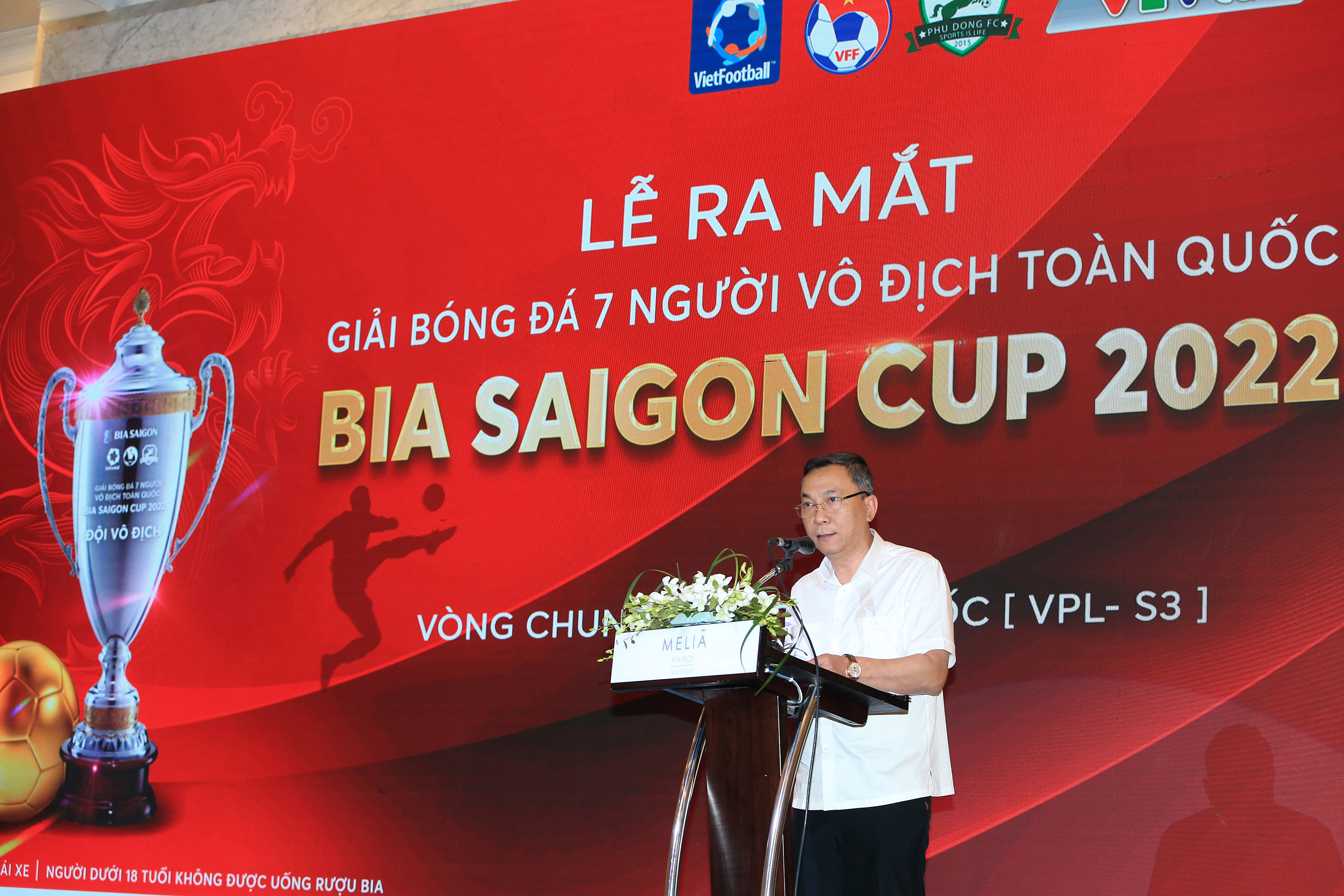 Quyền Chủ tịch VFF Trần Quốc Tuấn đến dự, phát biểu trong buổi lễ ra mắt VPL-S3 - Ảnh: Đức Cường 
