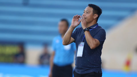 HLV Nam Định tự tin trụ hạng V.League