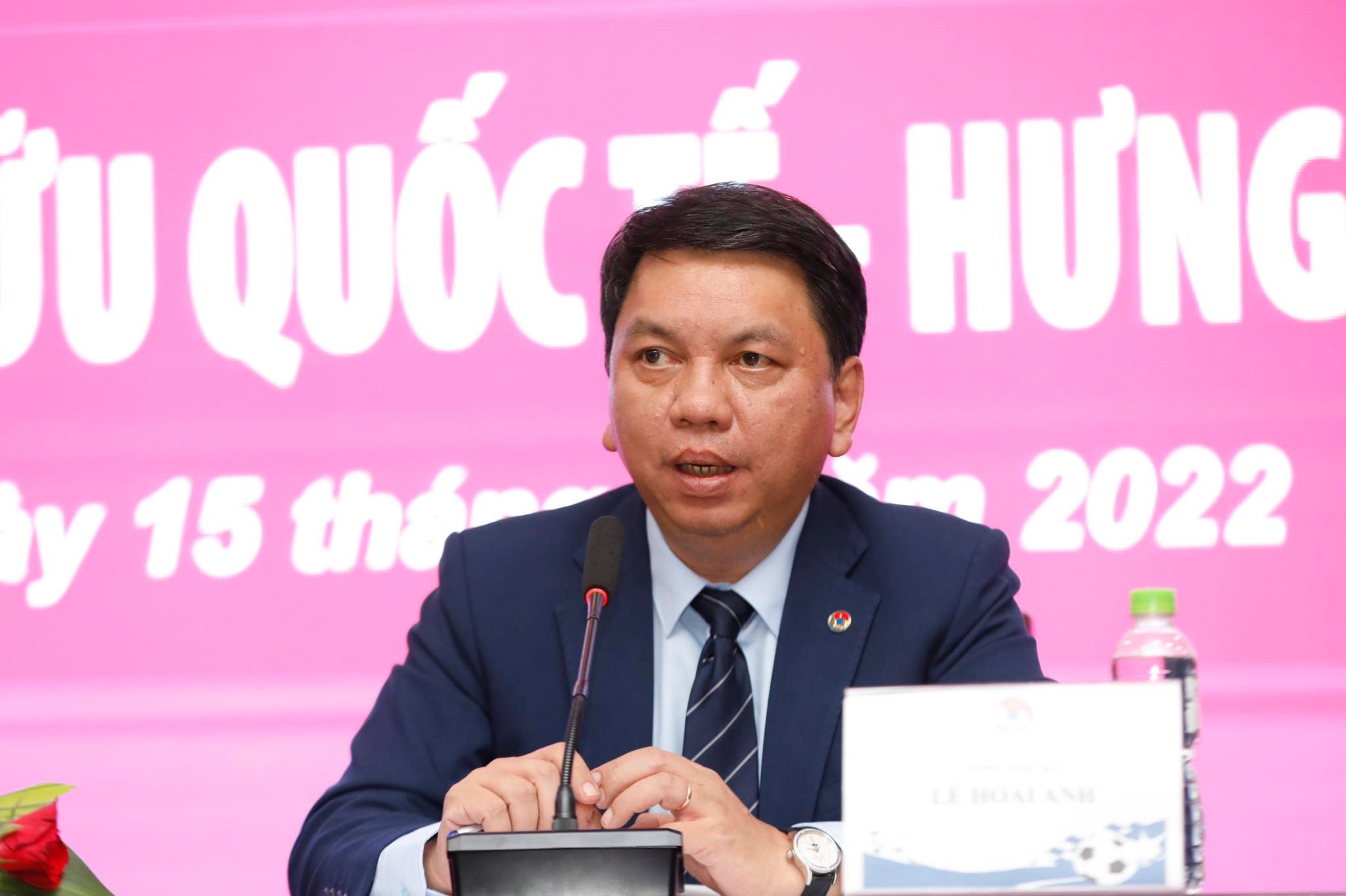 Tổng thư ký VFF Lê Hoài Anh cho biết VFF sẽ làm việc với Pau FC để Quang Hải về dự AFF Cup 2022 - Ảnh: Đức Cường 