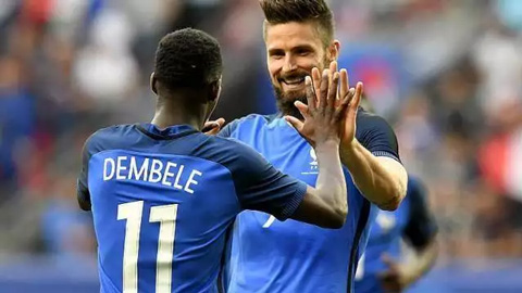 ĐT Pháp triệu tập: Giroud và Dembele trở lại