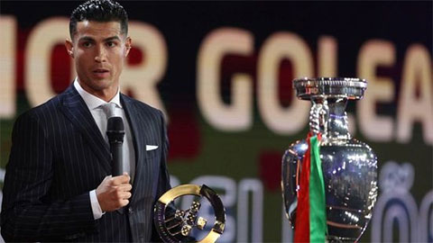 Ronaldo tuyên bố sẽ đá EURO 2024