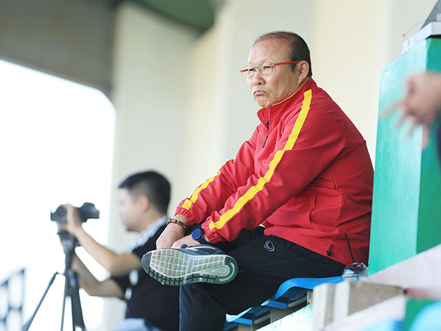 Bên cạnh việc tham dự Cúp Hưng Thịnh, thày trò HLV Park Hang Seo vẫn theo dõi chuyển động của các đối thủ trong khu vực - Ảnh: QUỐC AN