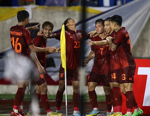 Thái Lan đã làm dịu dư luận bằng trận thắng Trinidad&Tobago