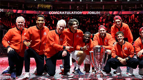 Djokovic bại trận, tuyển Thế giới lần đầu vô địch Laver Cup