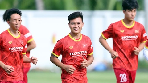 Quang Hải muốn thi đấu cho ĐT Việt Nam ở AFF Cup, đợi ý kiến của Pau FC
