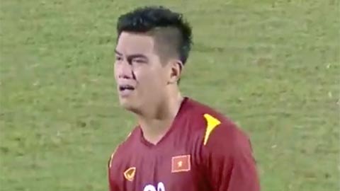 Vì sao Tiến Linh từ chối rời sân trận Việt Nam vs Ấn Độ?