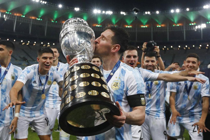 Messi giải cơn khát danh hiệu với ĐTQG bằng chức vô địch Copa America 2021