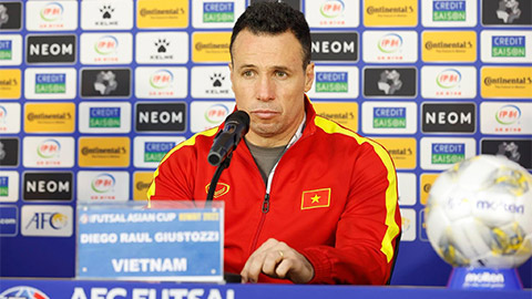 HLV Diego Raul: ‘Tôi thích cách ĐT futsal Việt Nam thắng Hàn Quốc’