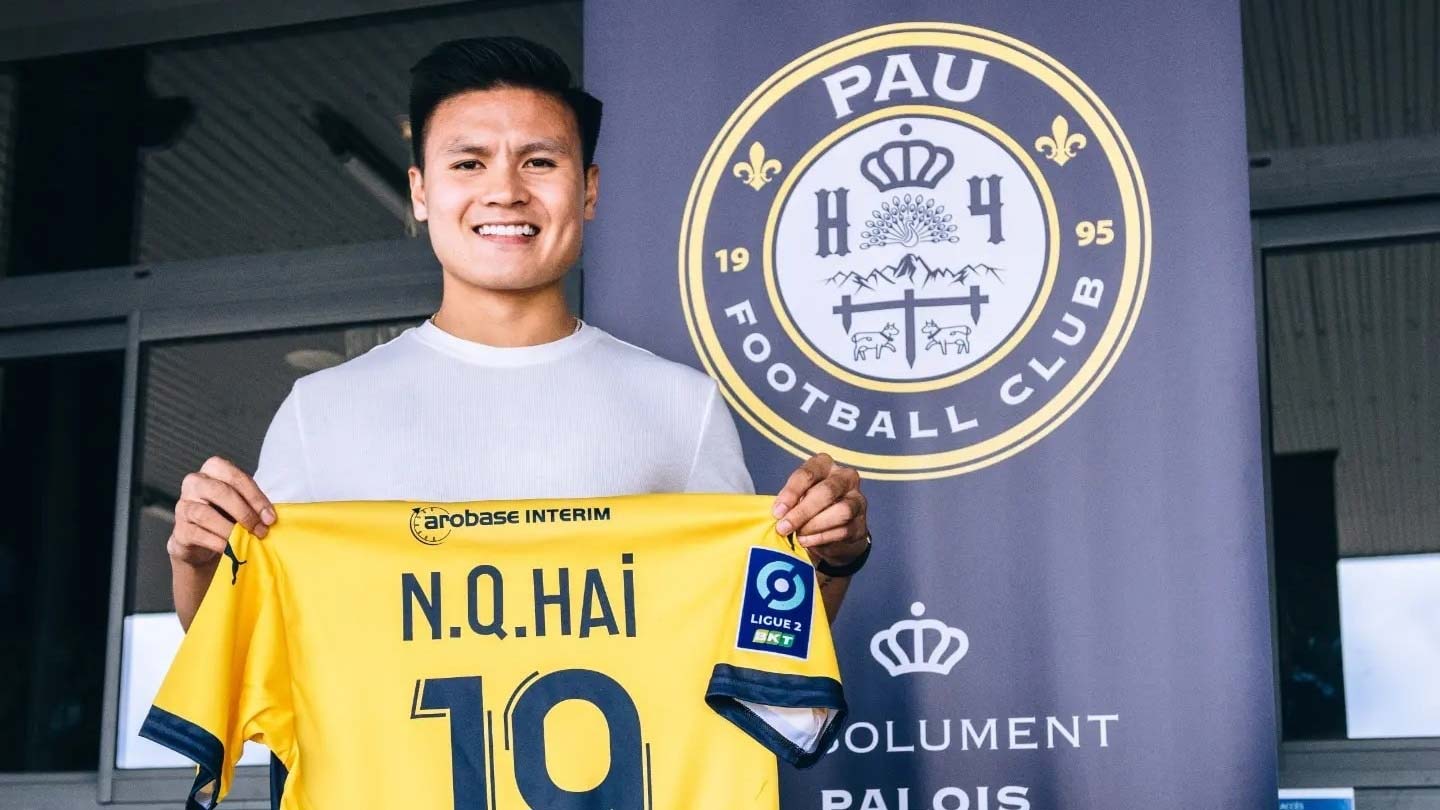 Quang Hải hào hứng chấp nhận thử thách ở Pau FC