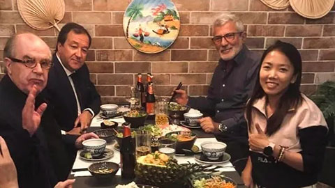 Huỳnh Như đi ăn cùng cựu HLV trưởng ĐT Việt Nam ở Bồ Đào Nha