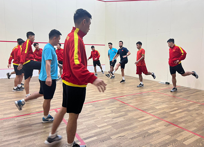 ĐT futsal Việt Nam thả lỏng trước trận đấu với Saudi Arabia