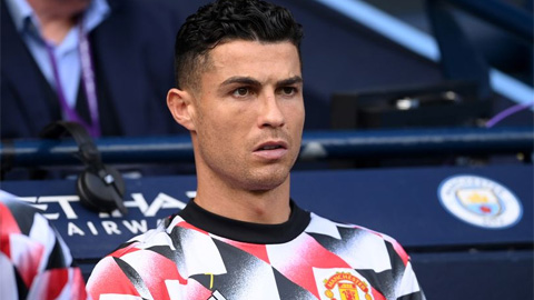 Ten Hag: 'Ronaldo luôn lạc quan dù không ra sân'