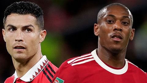 Man United: Chọn Martial hay Ronaldo?