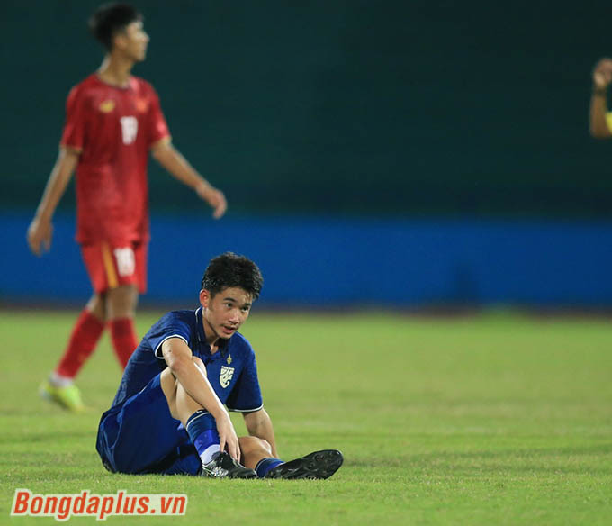 Các cầu thủ Thái Lan may mắn vẫn giành quyền đi tiếp với tư cách đội nhì thứ 5 có thành tích tốt nhất dự VCK U17 châu Á 2023
