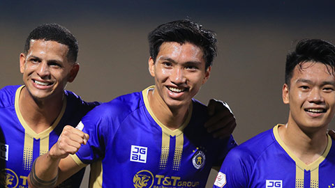Đoàn Văn Hậu ghi bàn đầu tiên cho Hà Nội FC sau hơn 4 năm