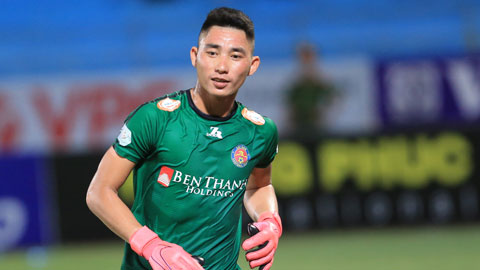 Thủ môn Phạm Văn Phong: Người hùng của Sài Gòn FC