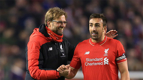 Jose Enrique: ‘Liverpool sẽ có nhiều danh hiệu hơn nếu để Klopp chi tiền’