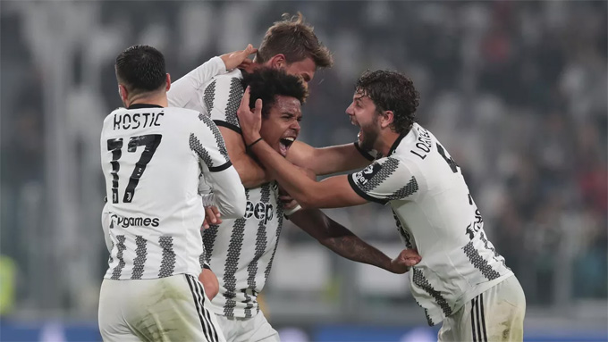 Juventus có chiến thắng để trở lại cuộc chiến vào Top 4