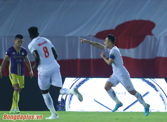 Hải Phòng chấm dứt 4 năm không thắng Hà Nội FC - Ảnh: Minh Tuấn 