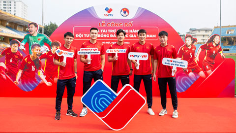 Dàn 'trai đẹp' tuyển quốc gia Việt Nam dự Lễ công bố nhà tài trợ VNPAY 