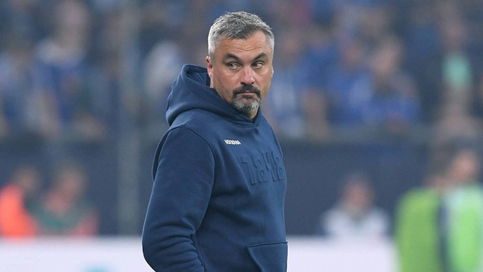 Reis là HLV trưởng mới của Schalke