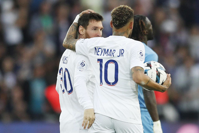 Bộ đôi Messi – Neymar đã đưa bóng đá lên đỉnh cao của nghệ thuật ở trận PSG tiếp Troyes