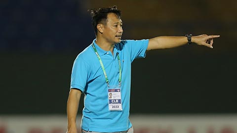 HLV Vũ Hồng Việt chỉ ra trận chung kết mùa giải  với Nam Định