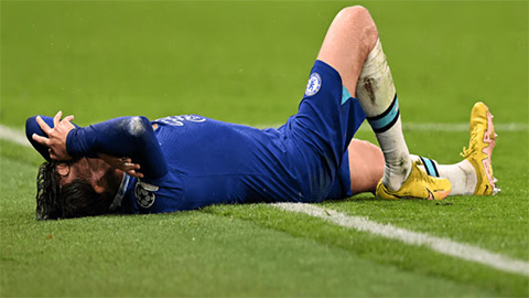 Sao Chelsea bật khóc, nguy cơ lỡ World Cup vì chấn thương