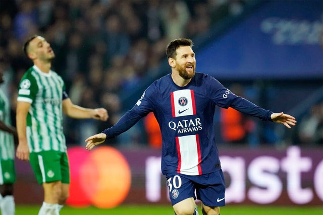 Với những siêu sao như Messi trên hàng công, PSG luôn thi đấu vào phom