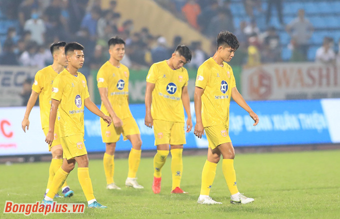 Nam Định phải đá trận sống còn với Sài Gòn FC vào cuối tuần - Ảnh: Phan Tùng 